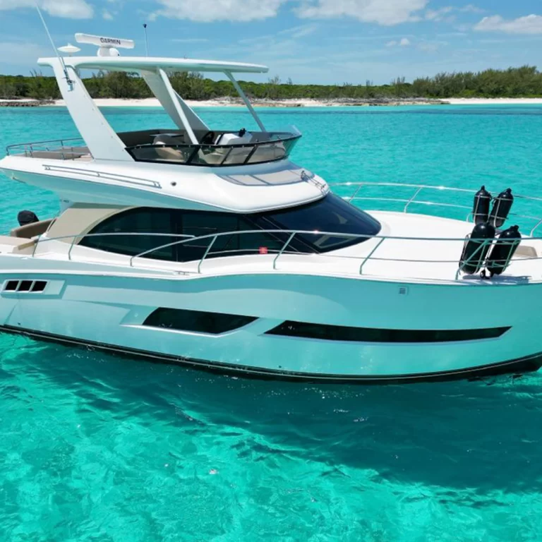 Yacht charter nassau